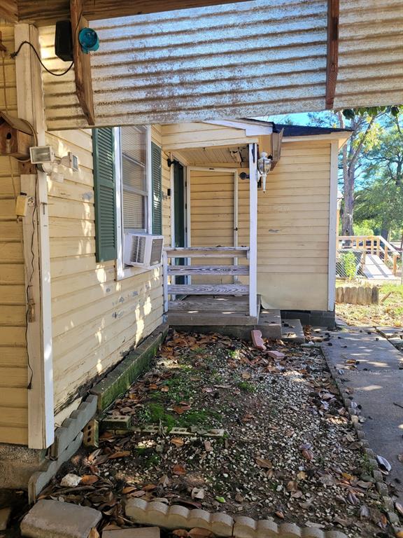 Shreveport, Louisiana 71108, United States, 2 Bedrooms Bedrooms, ,1 BathroomBathrooms,Residential,Pending,33090