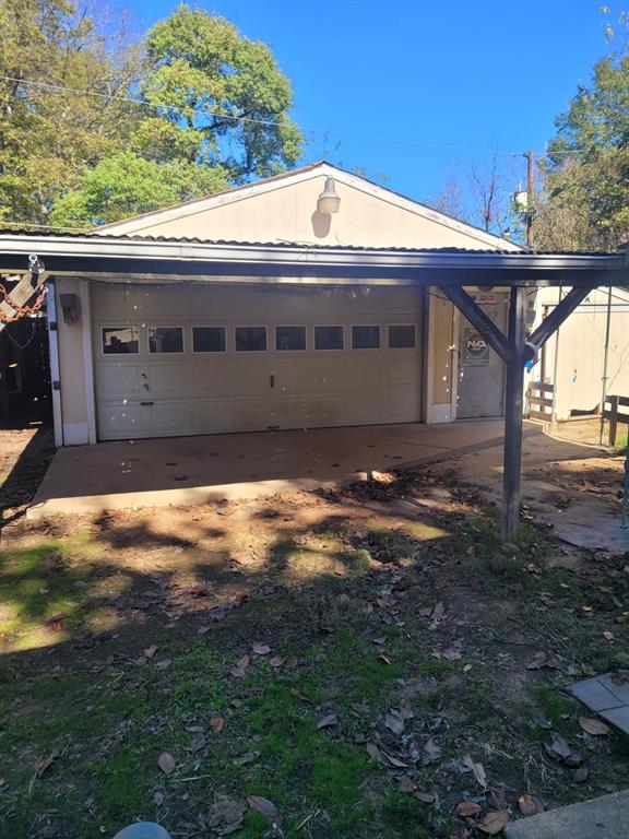 Shreveport, Louisiana 71108, United States, 2 Bedrooms Bedrooms, ,1 BathroomBathrooms,Residential,Pending,33090