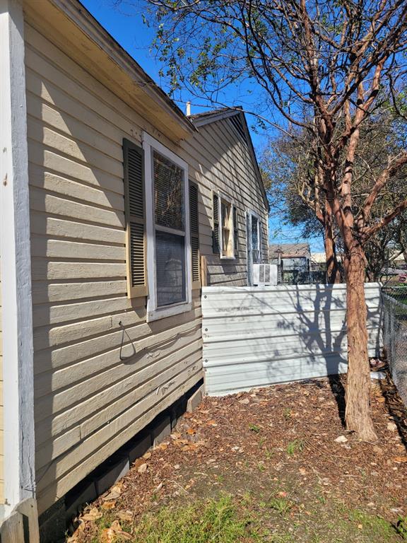 Shreveport, Louisiana 71108, United States, 2 Bedrooms Bedrooms, ,1 BathroomBathrooms,Residential,Pending,33090