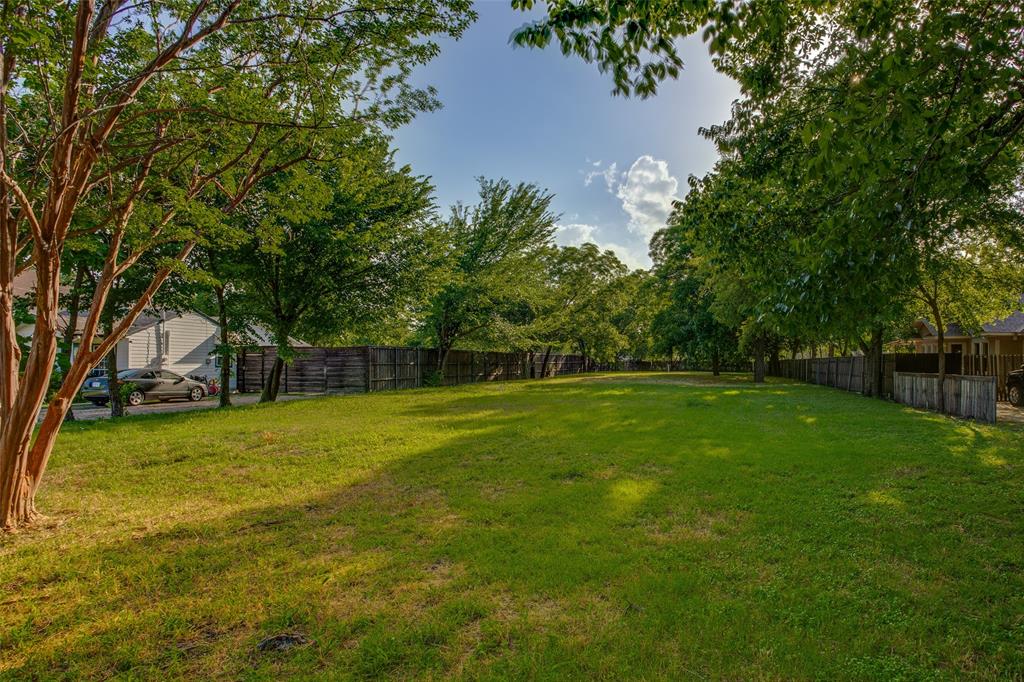 515 Old London Lane