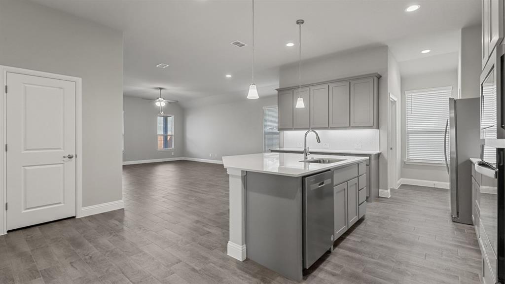 Treeline - Residential