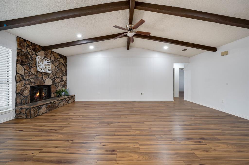 1003 Shana Court