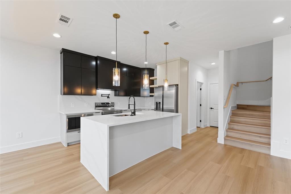 Lindell Estates - Residential