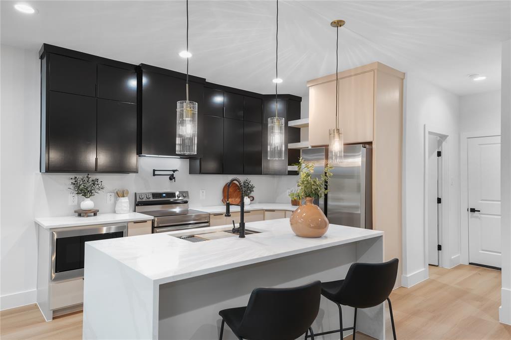 Lindell Estates - Residential