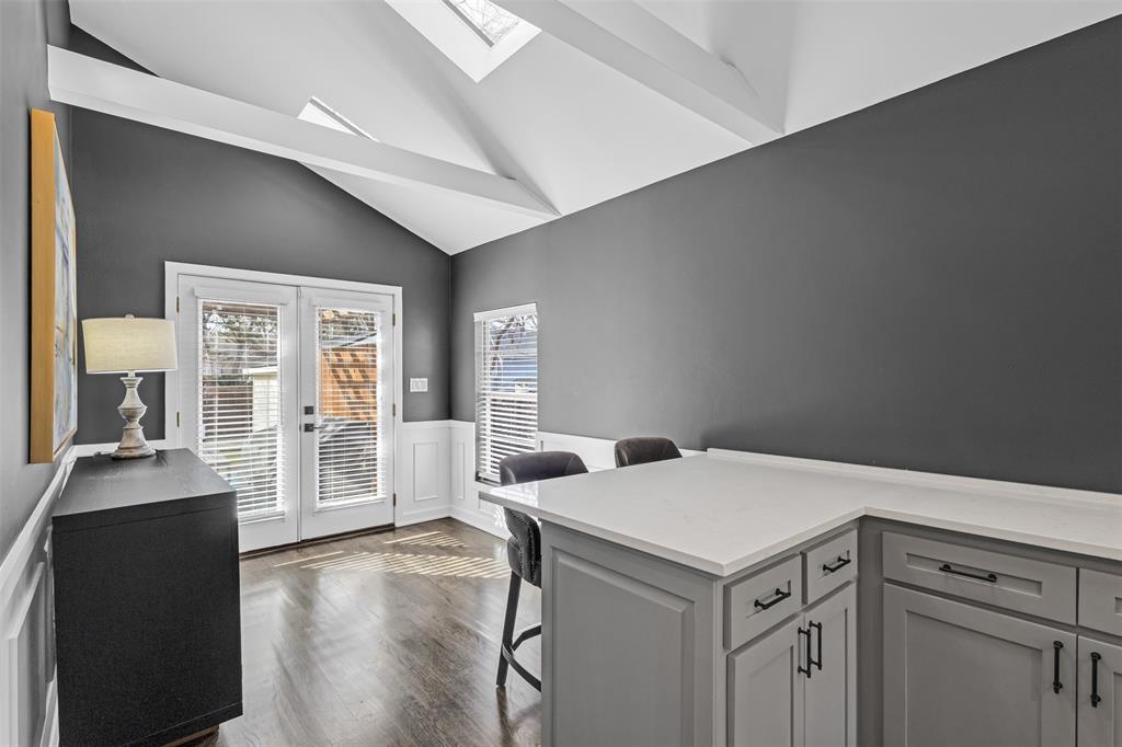 Shore Crest Terrace - Residential