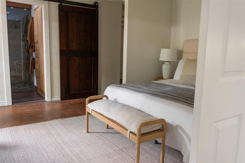 LAKE CREST - Residential