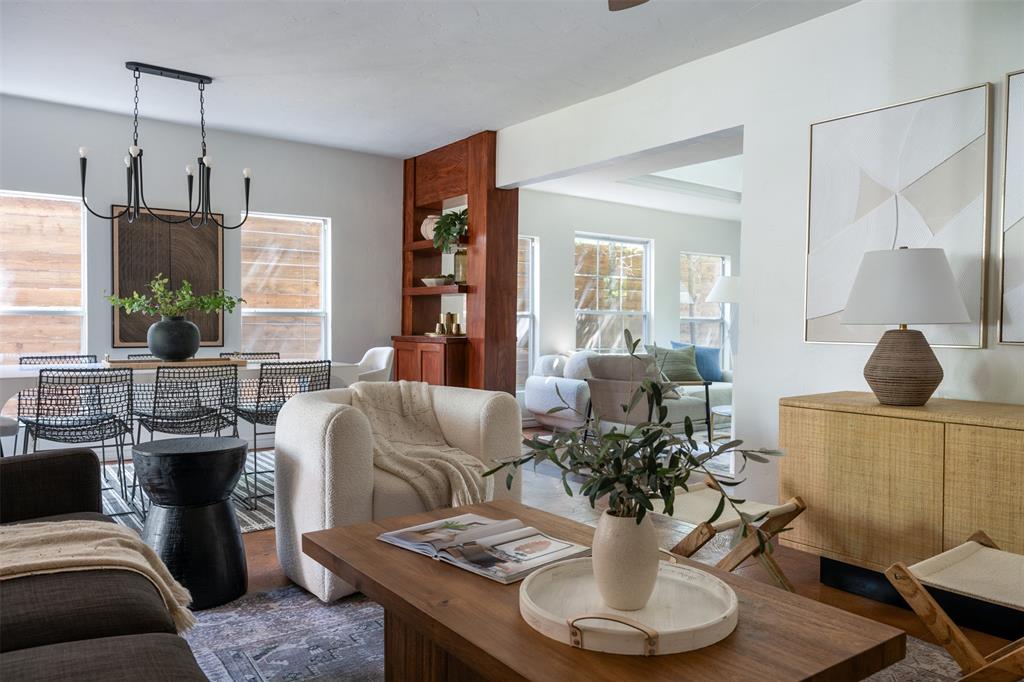 LAKE CREST - Residential