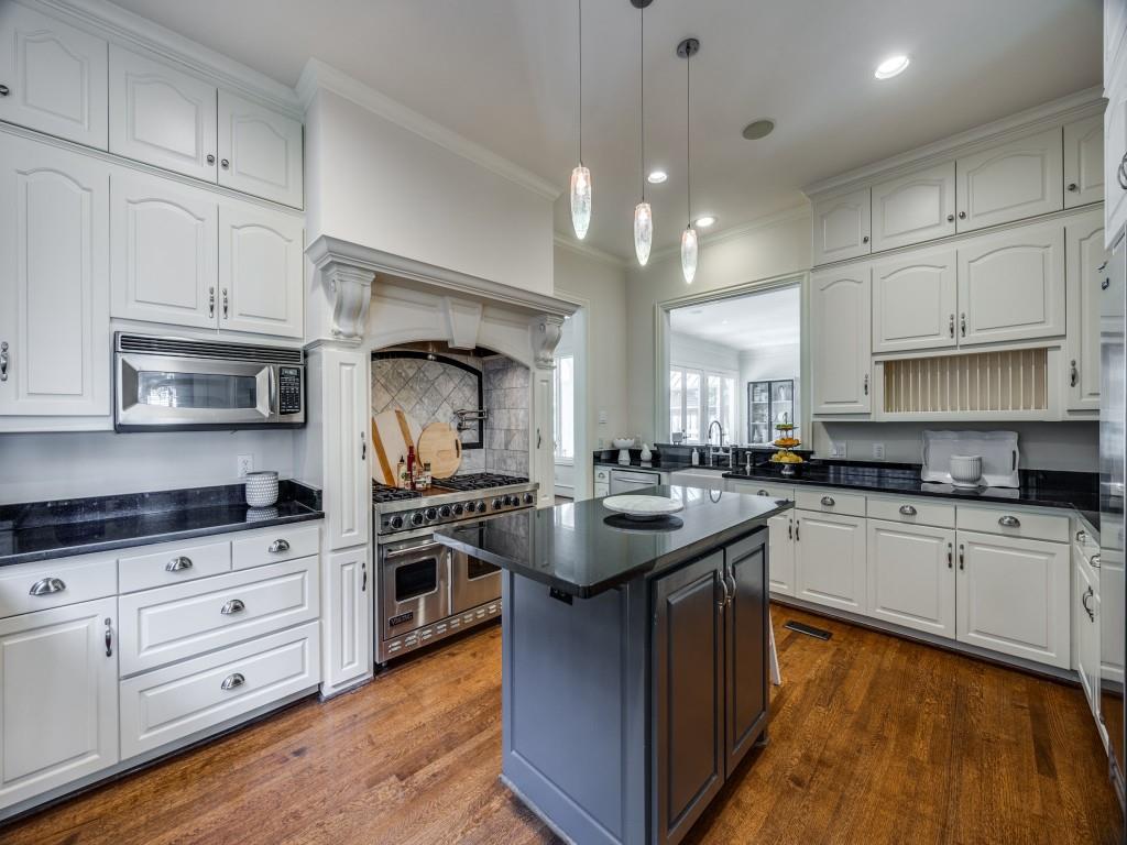 Windsor Place - Residential