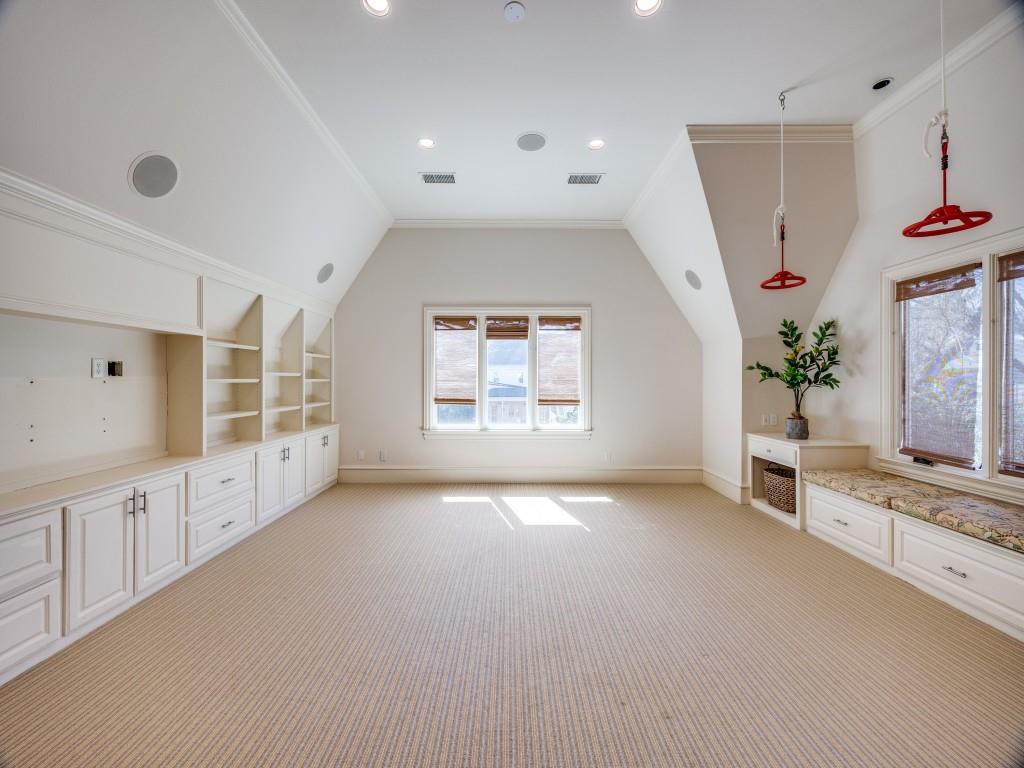 Windsor Place - Residential