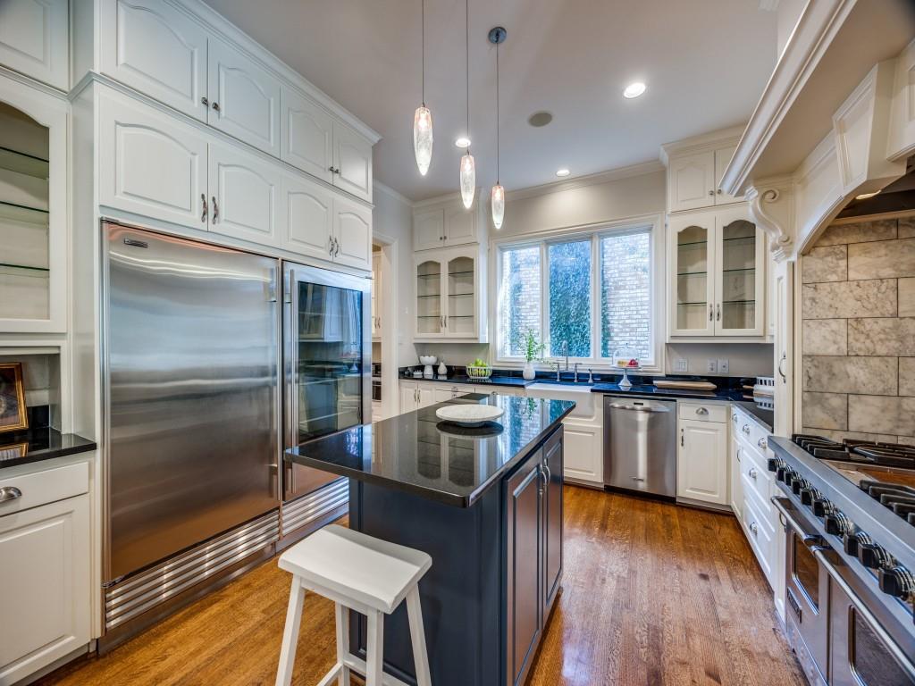 Windsor Place - Residential