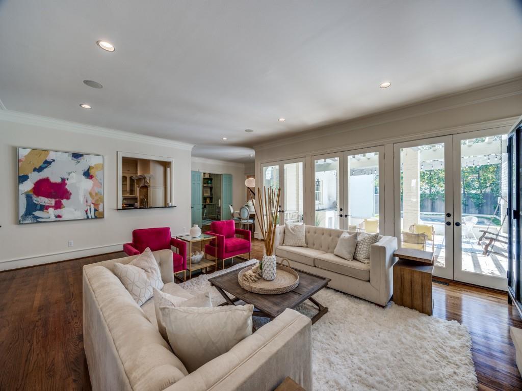 Windsor Place - Residential