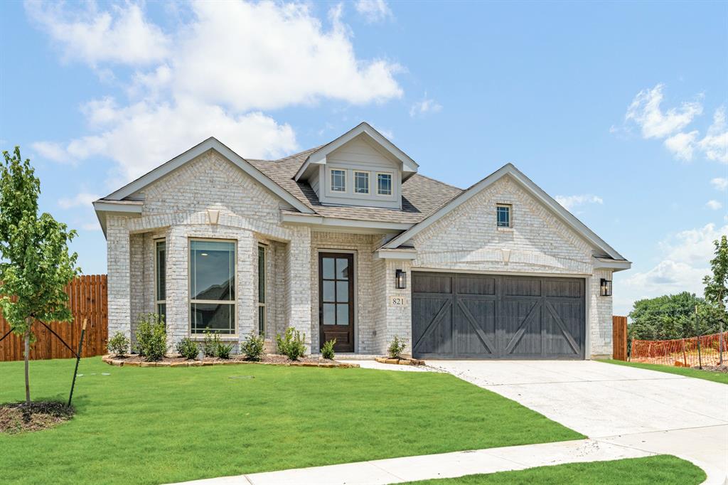 821 Alamo Court