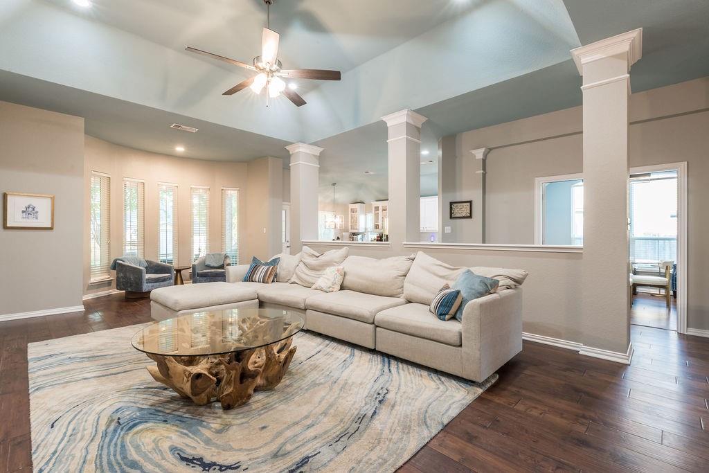 2950 Golfing Green Court