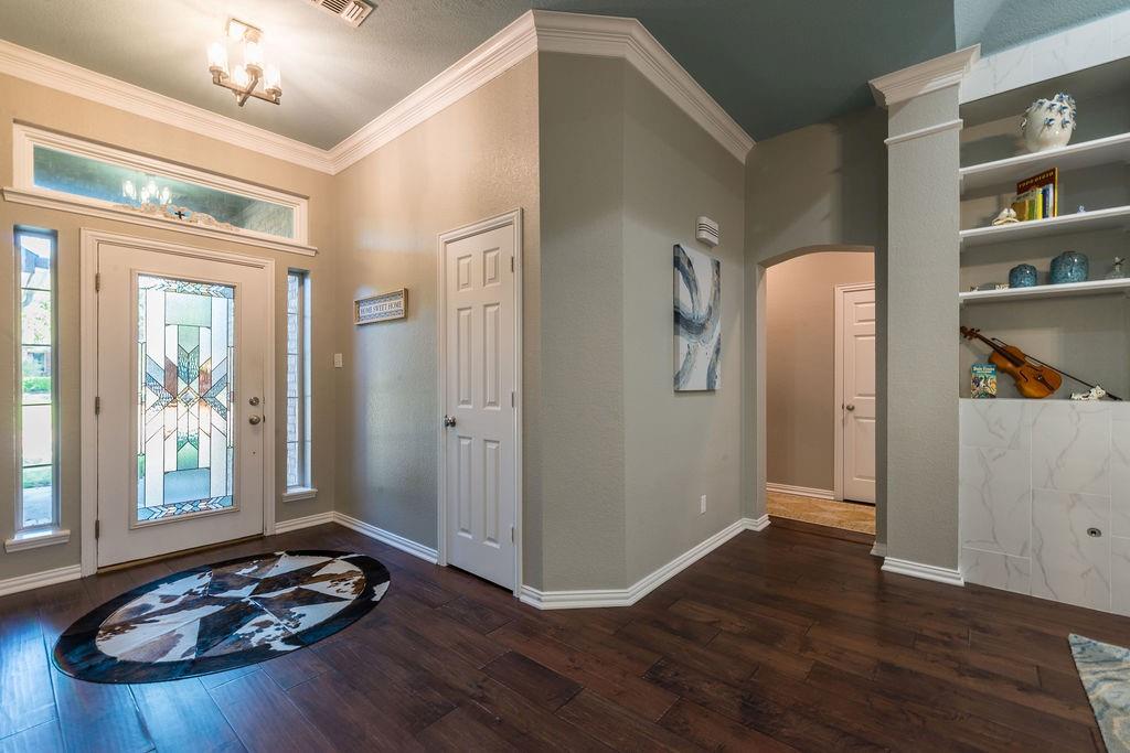 2950 Golfing Green Court