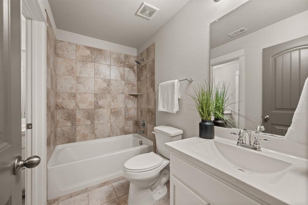 Oak Creek Trails Pha - Residential