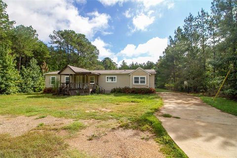 5325 Hwy 563 Simsboro LA 71275