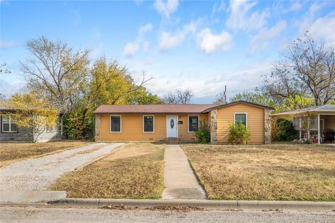 A home in Brownwood