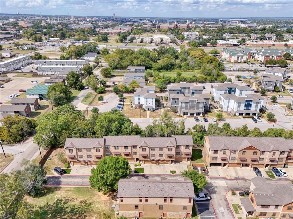 Condo Bandera Ranch Turnbull-Boozer Ph 2 - Residential