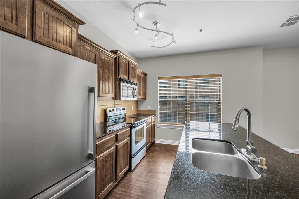 Condo Bandera Ranch Turnbull-Boozer Ph 2 - Residential