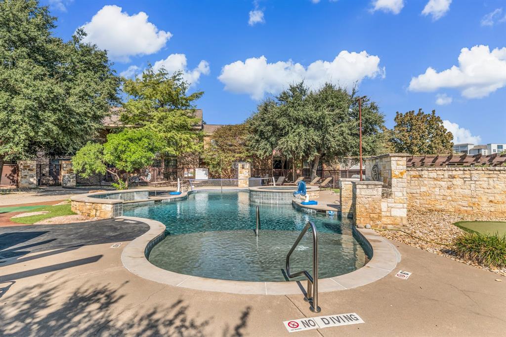 Condo Bandera Ranch Turnbull-Boozer Ph 2 - Residential