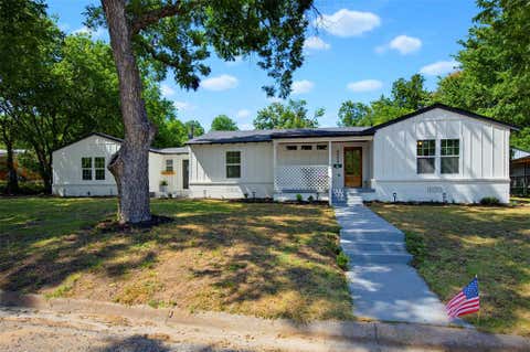Photo of 6909 Park Place Drive, Richland Hills, TX 76118 (MLS # 21328881)
