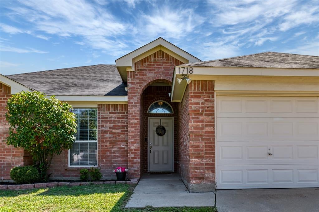 1718 La Caya Drive