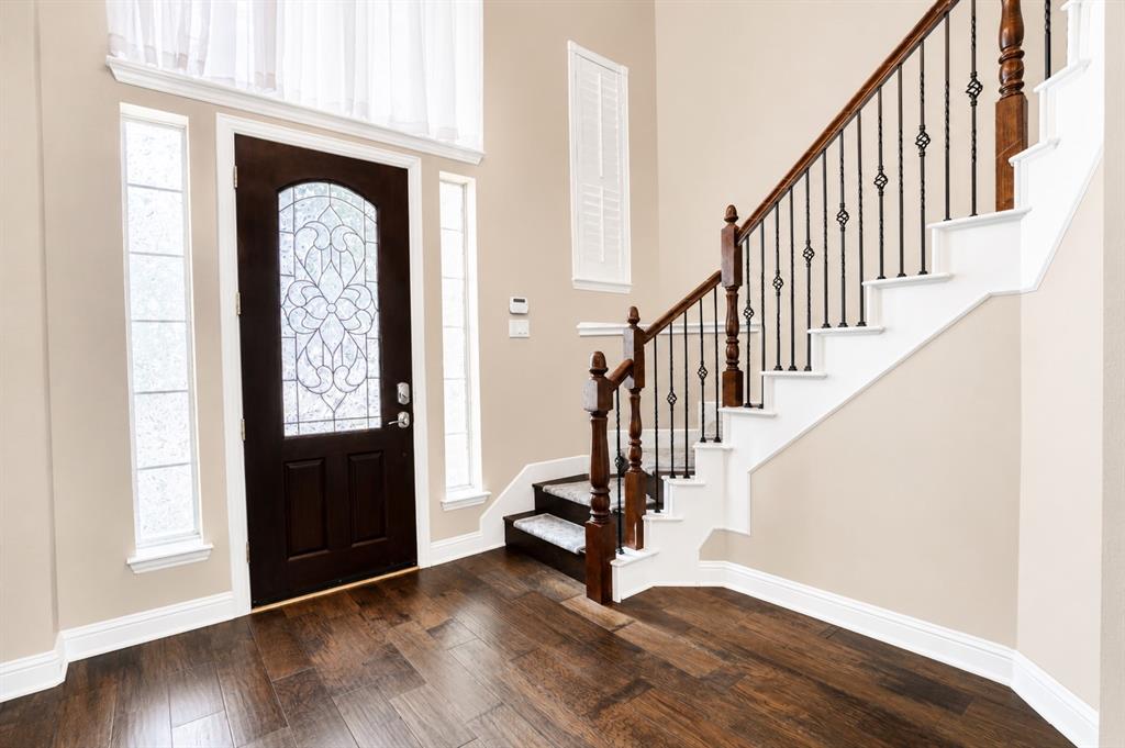 4453 Red Barn Drive