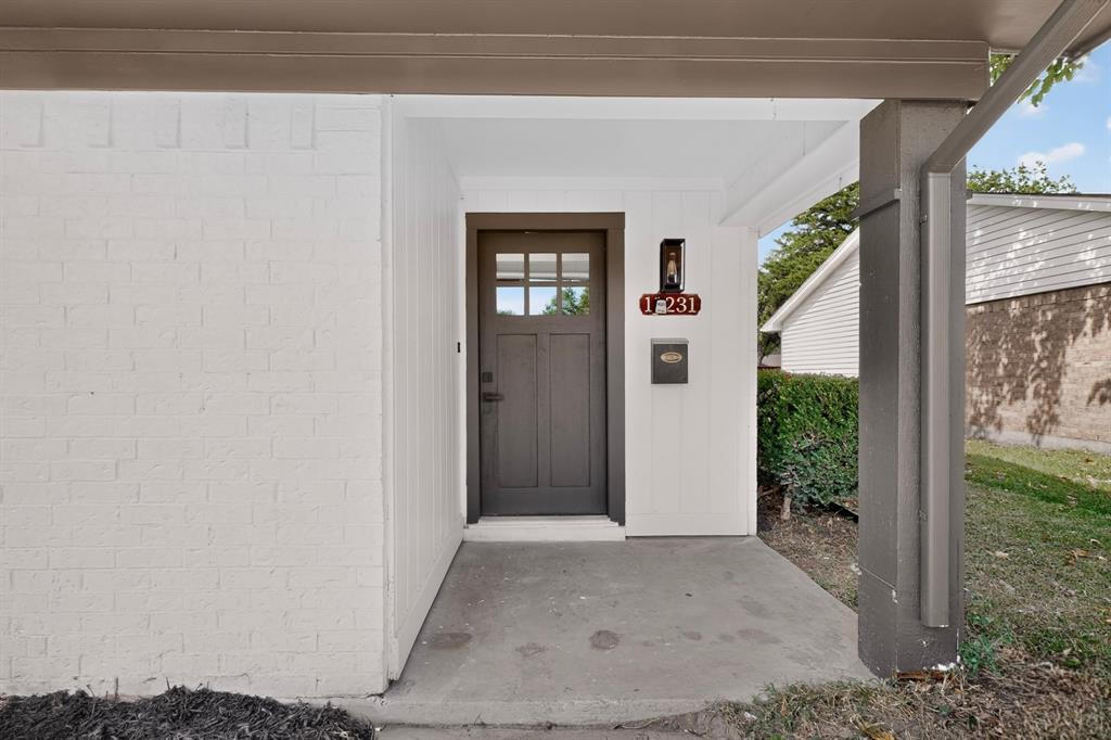 11231 Pelican Drive