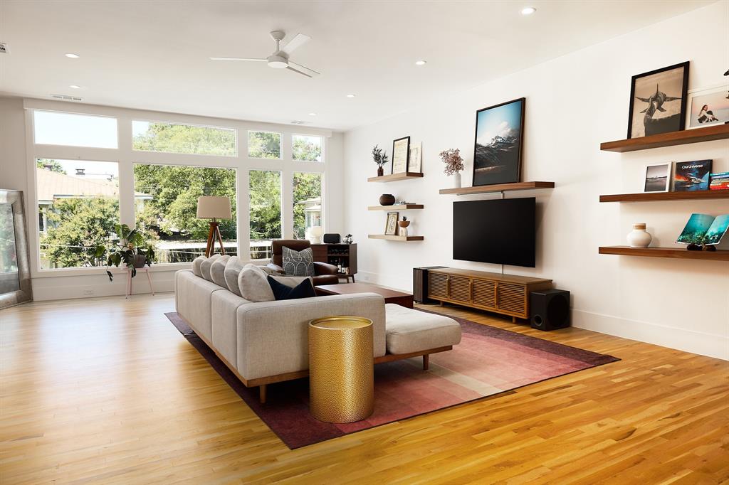 Mecca Place Ph 1 - Residential Lease