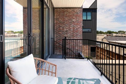 Tiny photo for 1844 Mecca Street, Dallas, TX 75206 (MLS # 21079971)