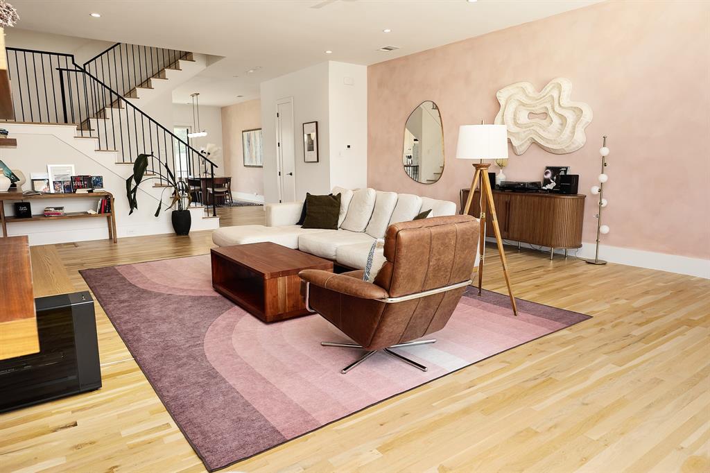 Mecca Place Ph 1 - Residential Lease