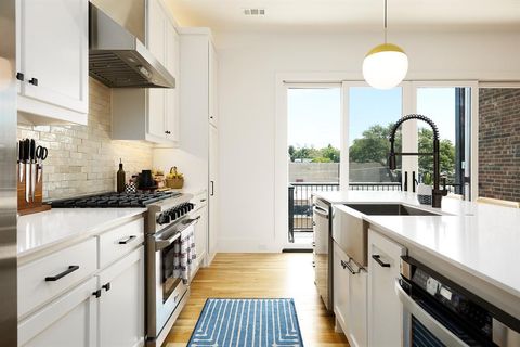 Tiny photo for 1844 Mecca Street, Dallas, TX 75206 (MLS # 21079971)