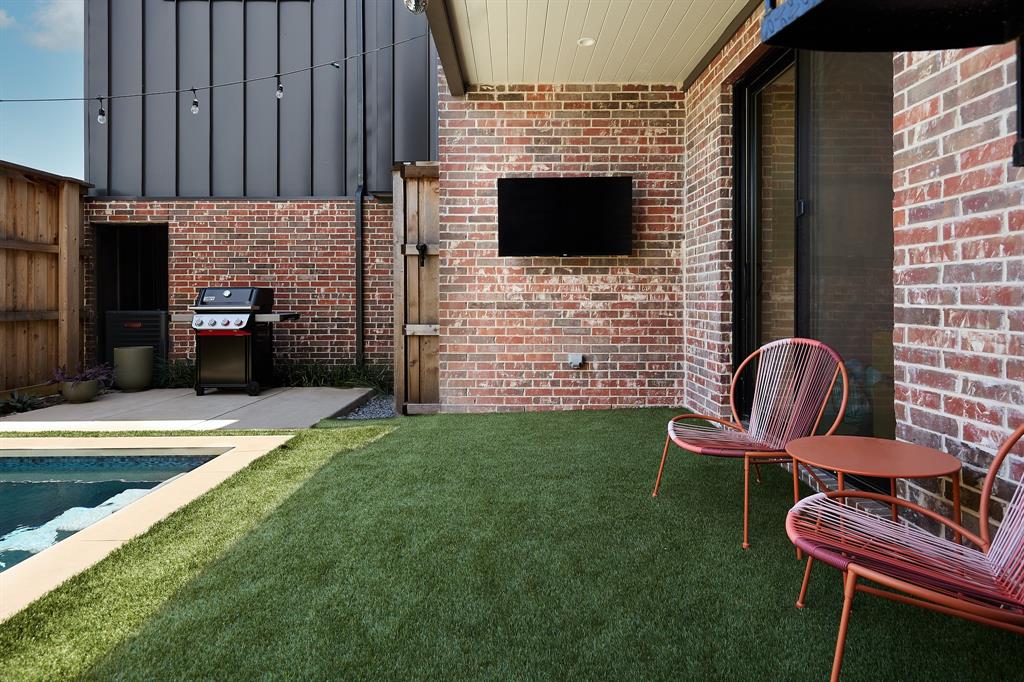 Mecca Place Ph 1 - Residential Lease