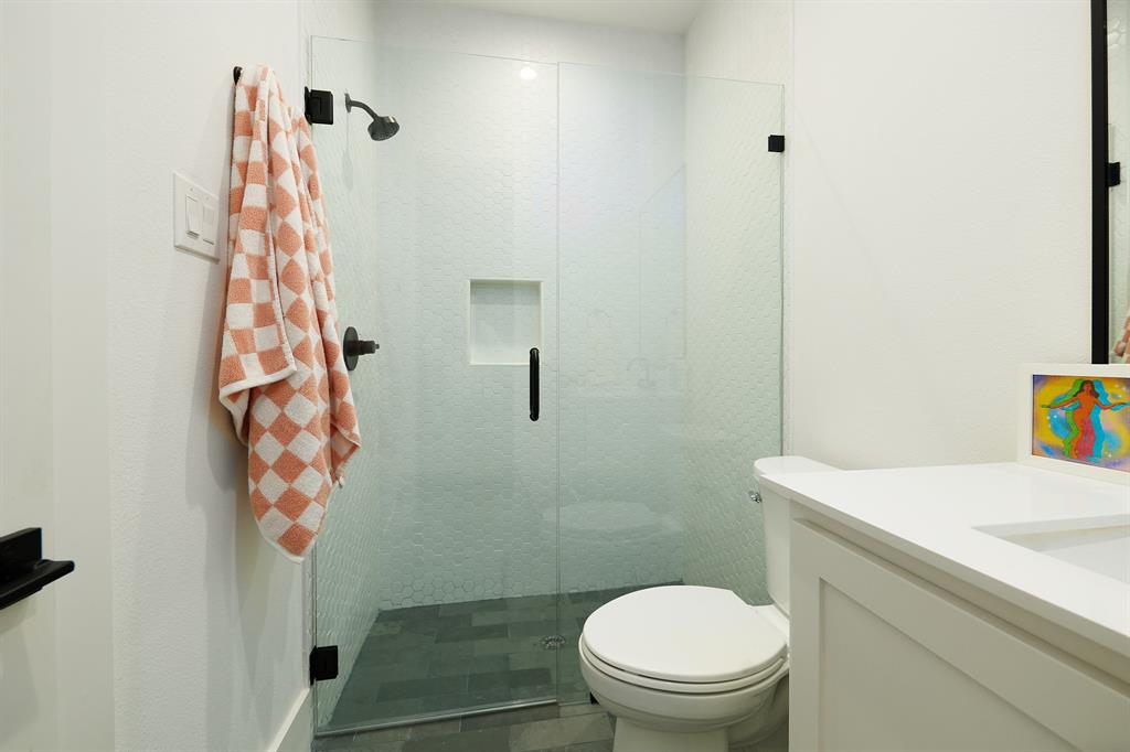 Mecca Place Ph 1 - Residential Lease