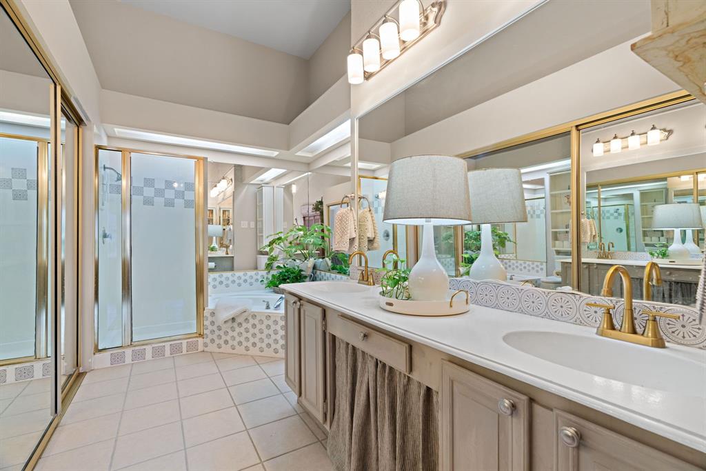 Midway Villas - Residential