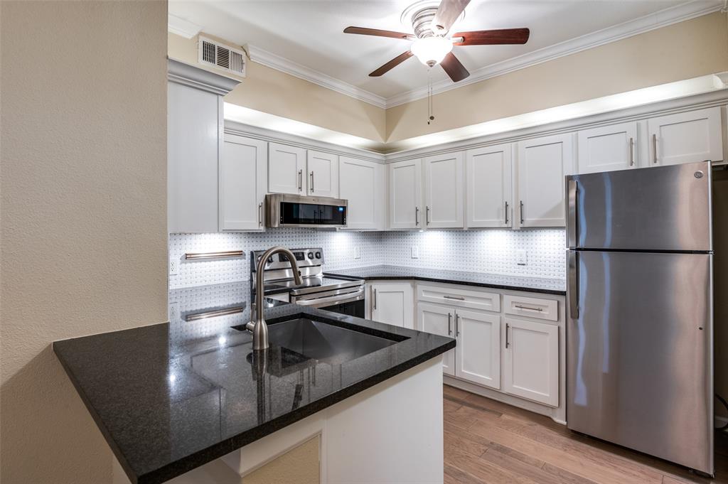 Marquis At Preston Tulane Condo - Residential