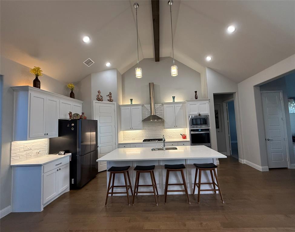 11356 Four Roses Trail