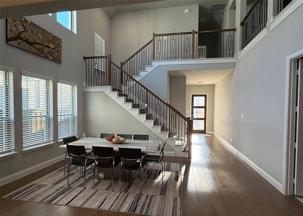 11356 Four Roses Trail