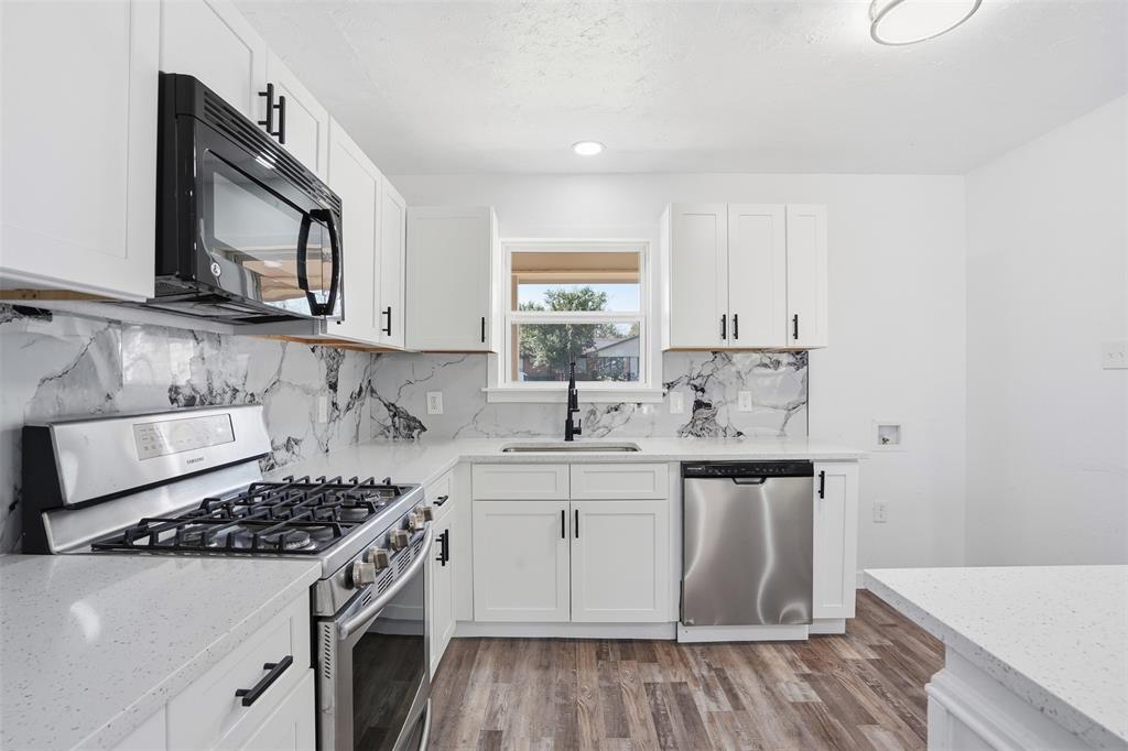 1409 Cloverdale Drive