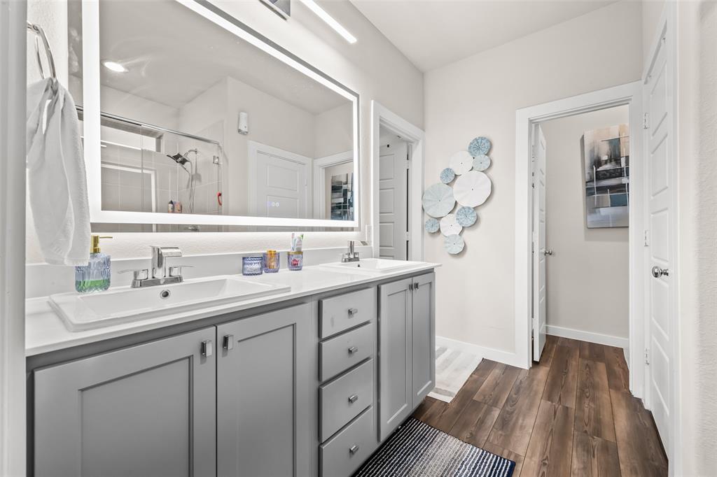 Ventana - Residential