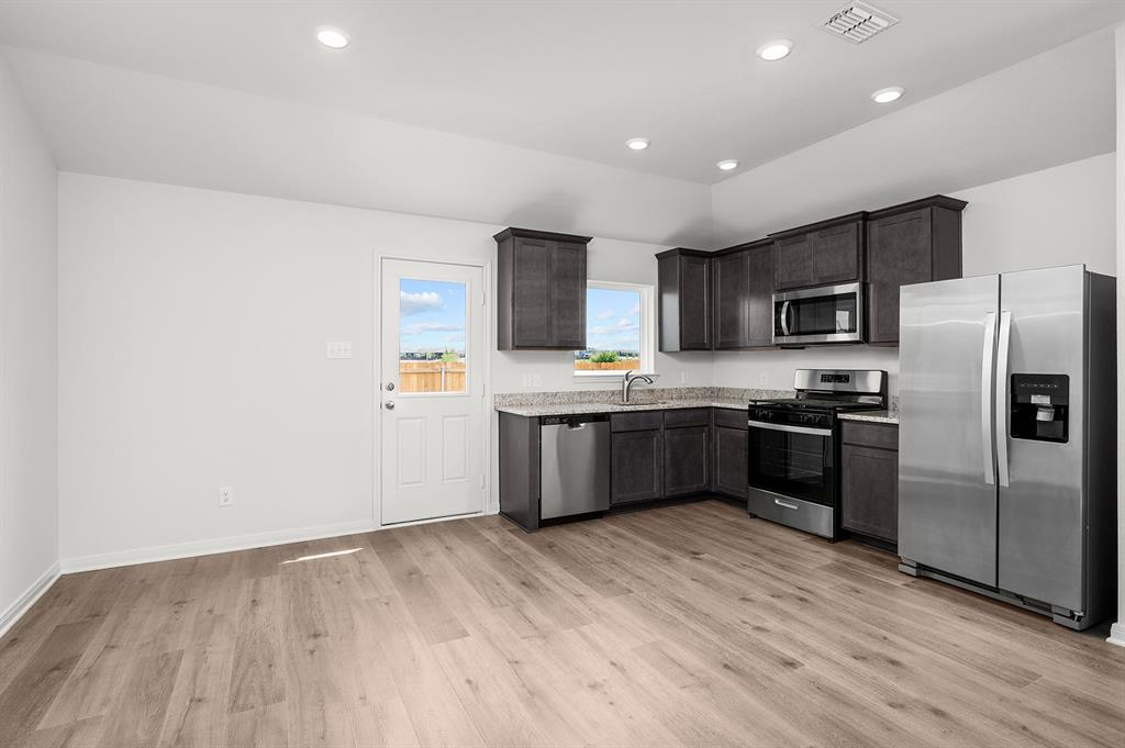 8321 White Wolf Trail