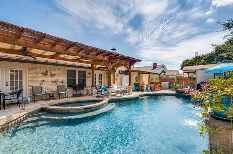 5505 Wood View Street North Richland Hills TX 76180