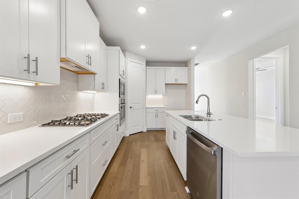11512 Empress Drive