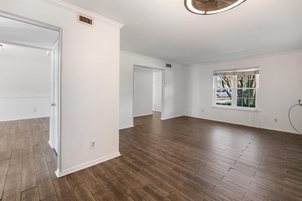1821 E Grauwyler Road 187