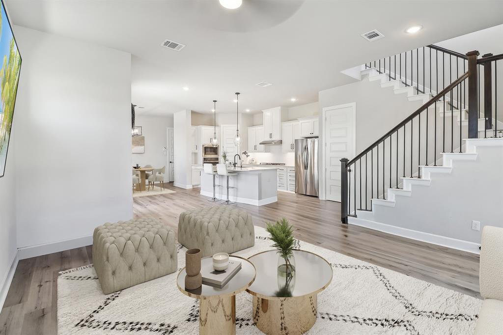 1440 Silver Marten Trail