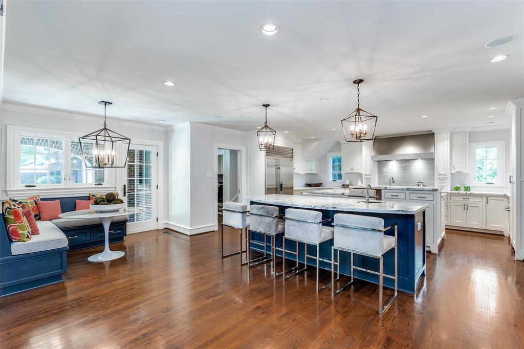 Country Club Estates - Residential