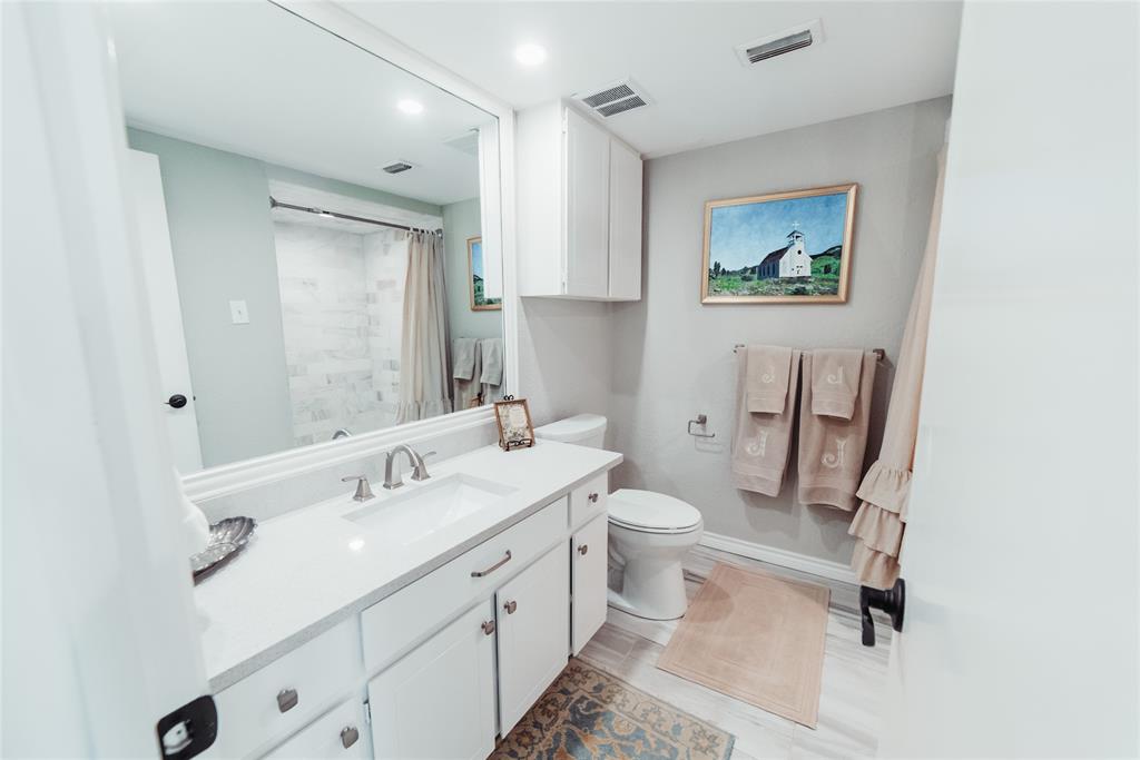 Fountain Royale Orleans W - Residential