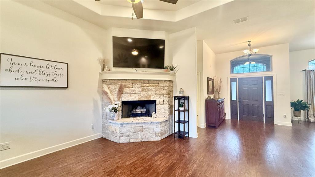 1505 Cross Oaks Court
