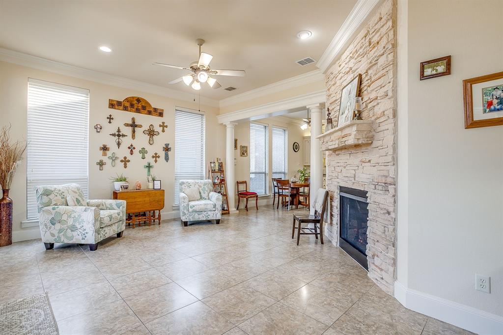 ENCLAVE OF SHADY VALLEY - Residential