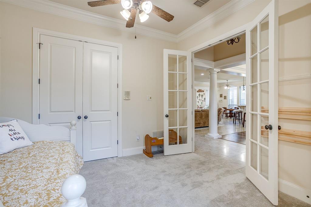 ENCLAVE OF SHADY VALLEY - Residential